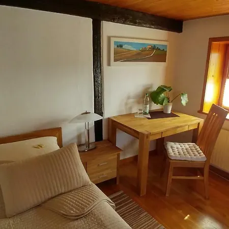 Messezimmer Laatzen Apo 1 Gæstehus
